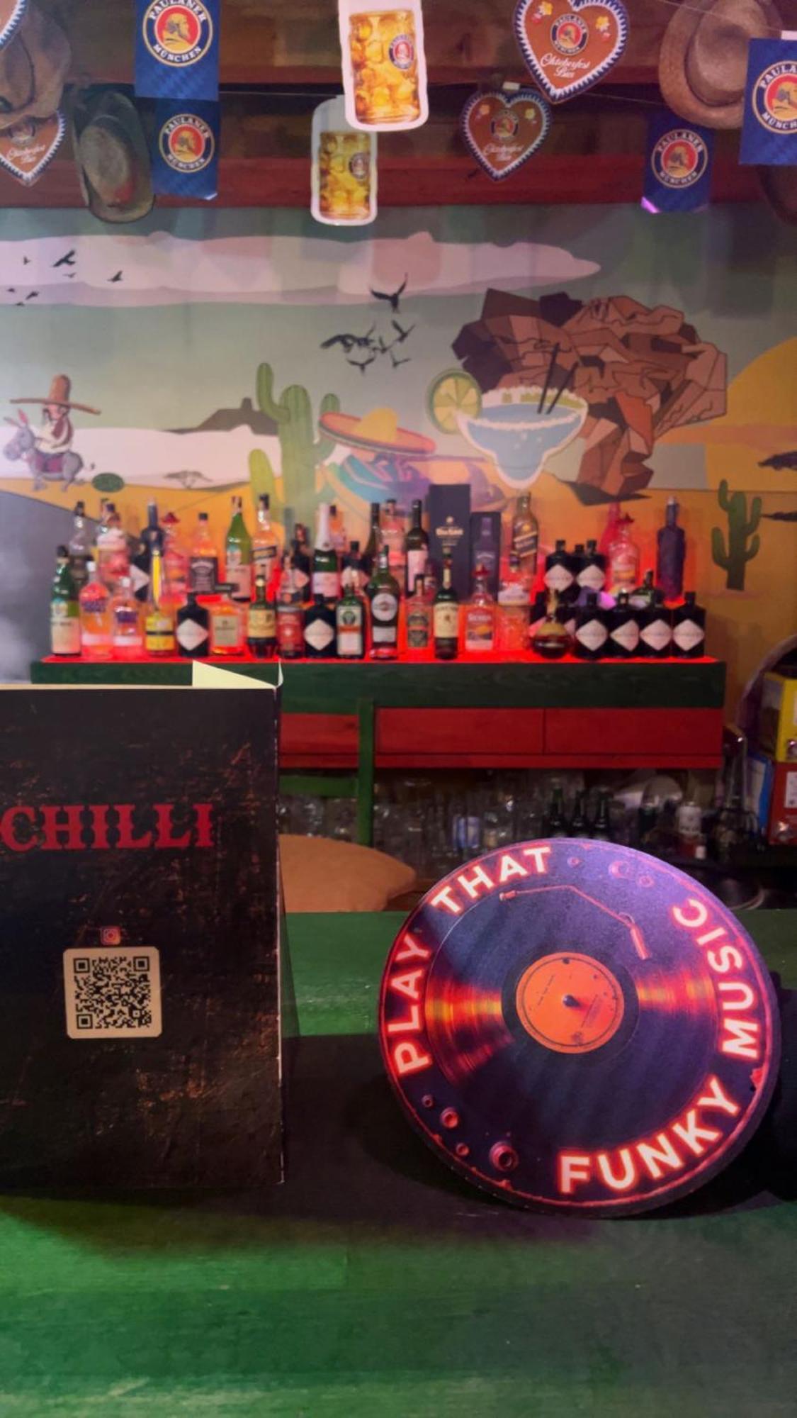 Hostel Chilli ティラナ エクステリア 写真