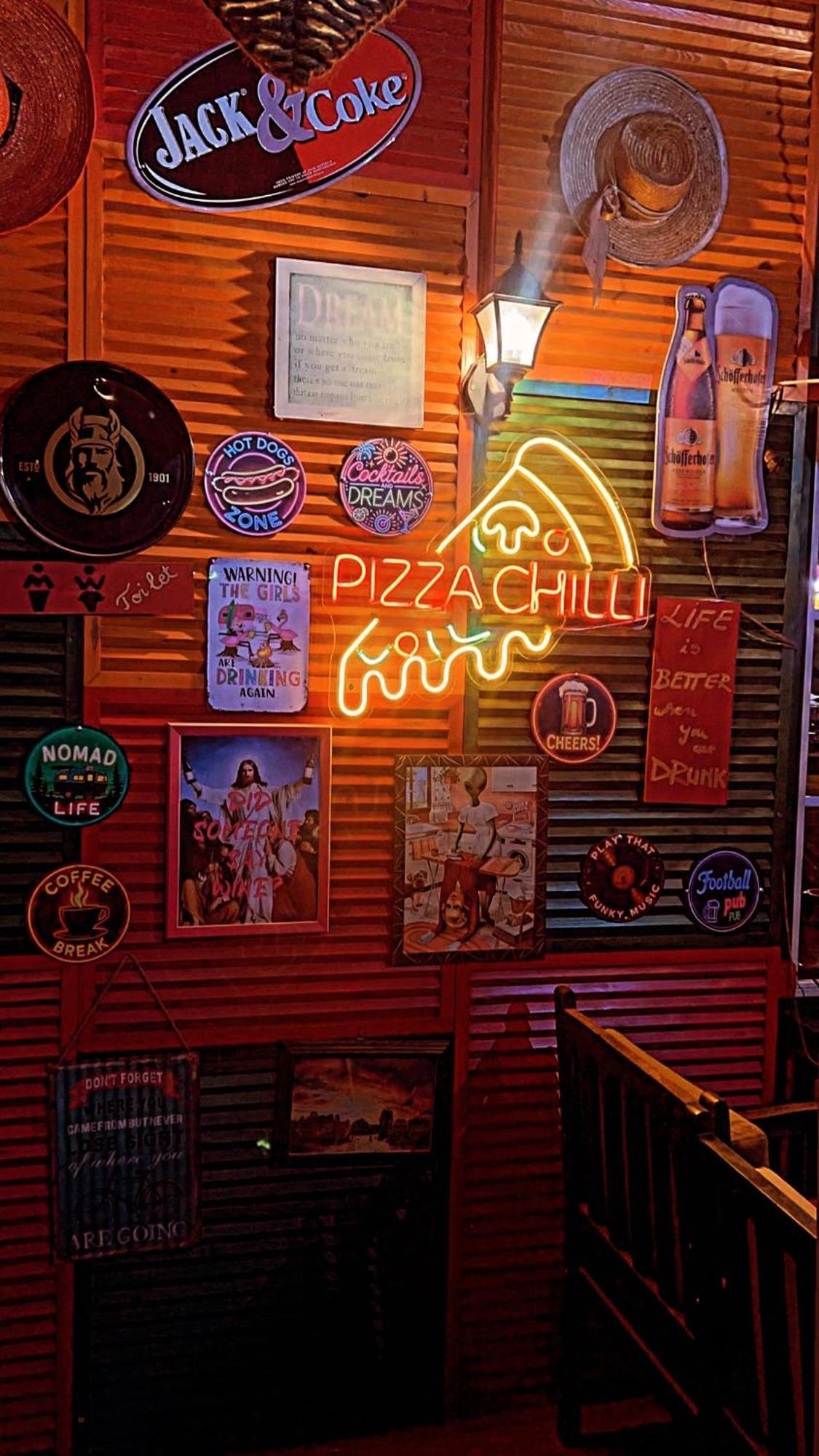 Hostel Chilli ティラナ エクステリア 写真