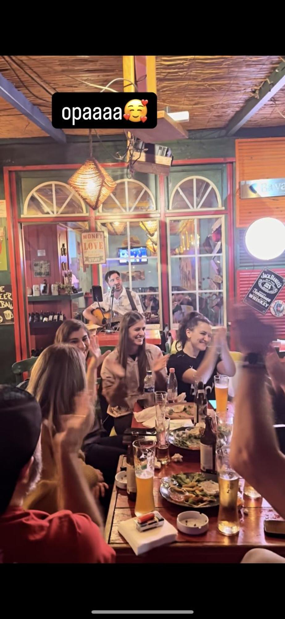 Hostel Chilli ティラナ エクステリア 写真